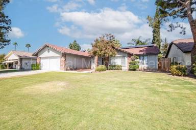 Main picture of 9408 Bracken Oak Way