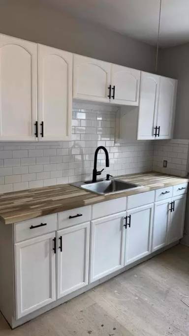 Main picture of 5106 Gifford Ave