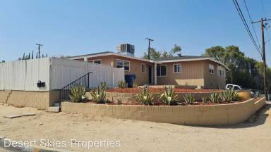 Main picture of 461 E Avenue R5