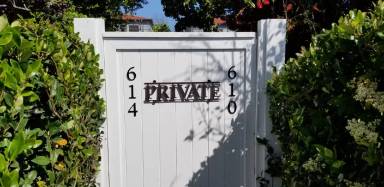 Main picture of 614 Marguerite Ave