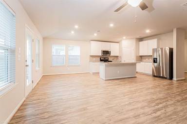 Main picture of 429 Windy Reed Rd