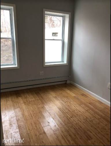 Main picture of 1850 Harrison Ave