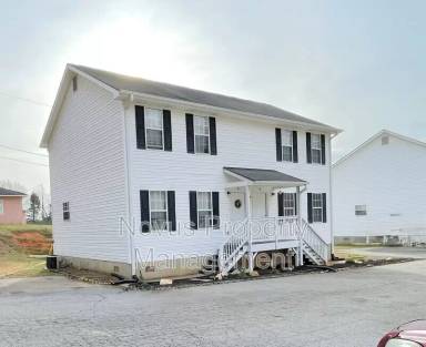 Main picture of 160 Smith Ave