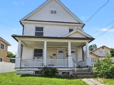 Main picture of 1315 Farr St