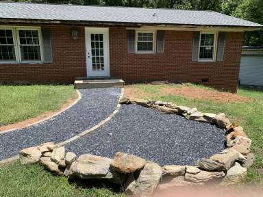 Main picture of 322 Whooping Creek Rd
