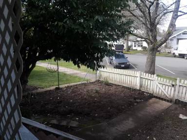 Main picture of 768 Cottage St NE
