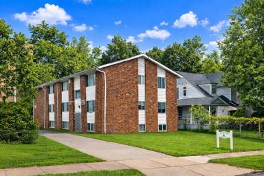 Main picture of Cedarwood Apartments- 1 Bedroom 1 Bathroom