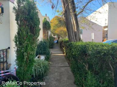 Main picture of 1024 Ferry St