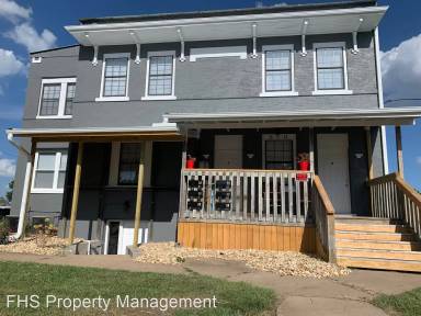 Main picture of 650 S Jefferson Ave