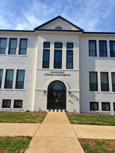 Main picture of 225 Jackson Ave