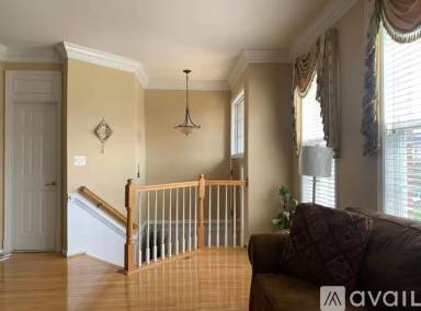 Main picture of 808 Sydney Ter NE