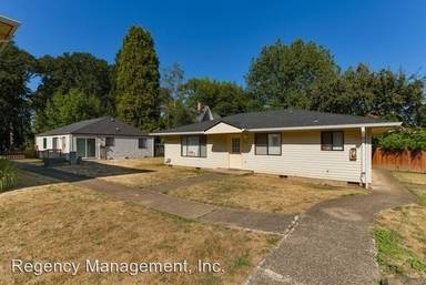 Main picture of 1655 Douglas St