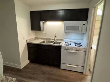 Main picture of Lord Lancaster Apartments