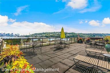 Main picture of Regata Condominiums
