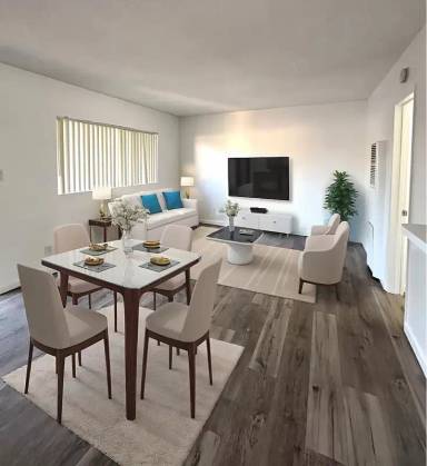 Main picture of 6512 Pickering Ave