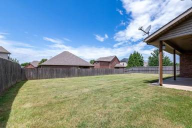 Main picture of 3902 SW Banbury Dr