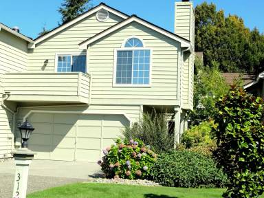 Main picture of 312 122nd Pl NE