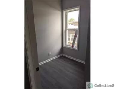 Main picture of 8755 S Cottage Grove Ave