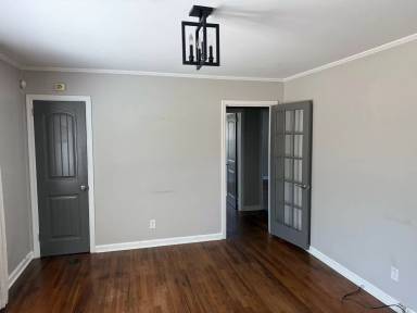 Main picture of 1364 N Enota Ave NW
