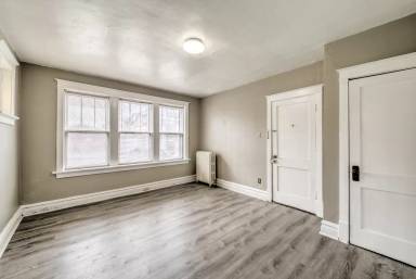 Main picture of 4056 South Grand Boulevard - 3S