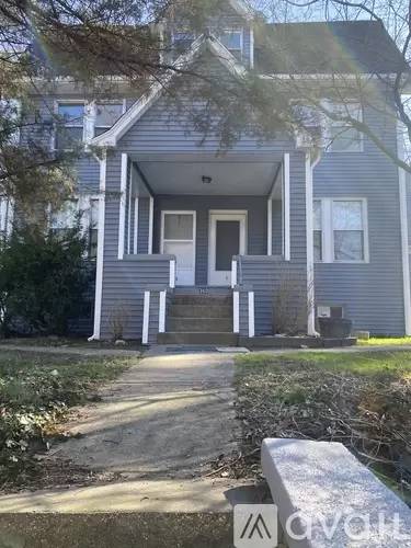 Main picture of 360 Elm Ave