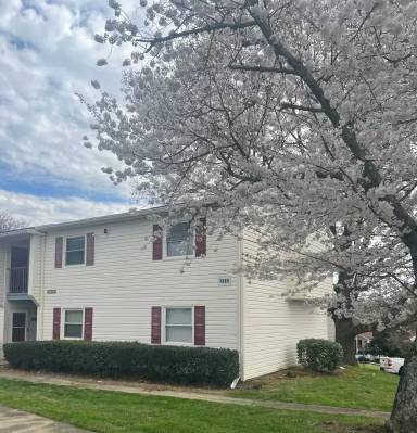 Main picture of 7985 Shady Oak Trl