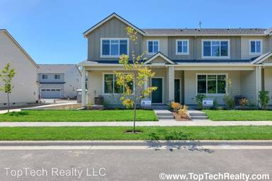 Main picture of 16132 NW Pristine Ln
