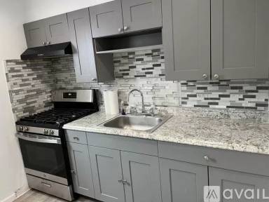 Main picture of 3216 W Hilton St