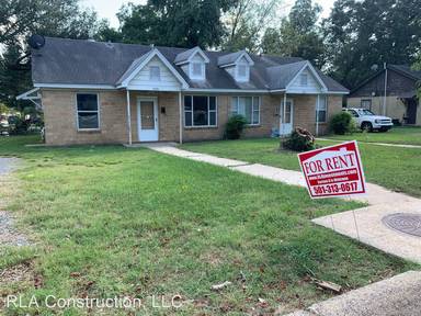 Main picture of 1900 W Short 17th St