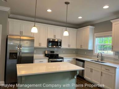 Main picture of 2111 Downs Way