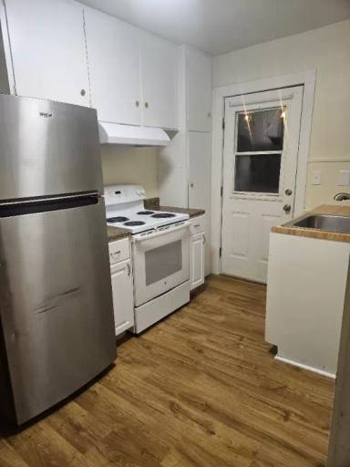 Main picture of 68 Beach St