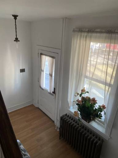 Main picture of 31 S Trooper Rd