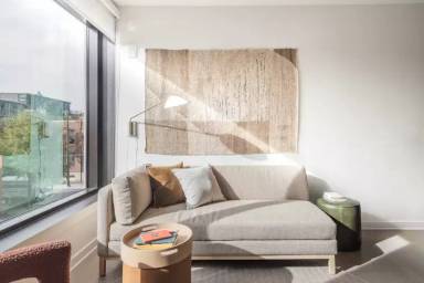 Main picture of 639 Glen Iris Dr NE