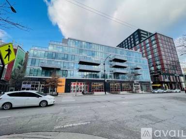 Main picture of Wicker Park Connection