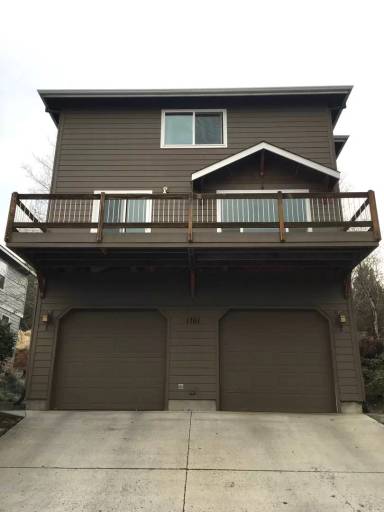 Main picture of 1761 NE Lotus Dr