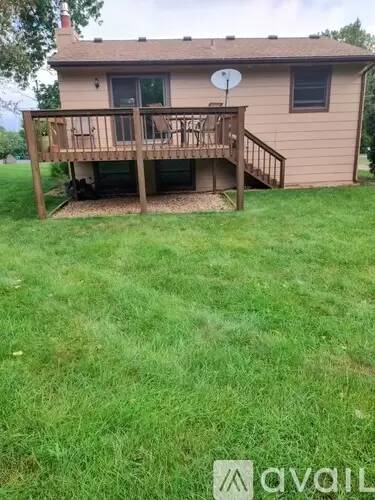 Main picture of 5955 Beachwood Rd