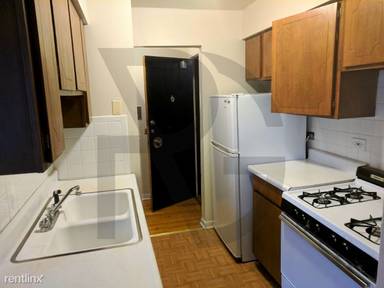 Main picture of 530 W Aldine Ave