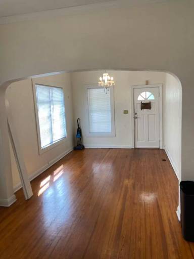 Main picture of 108 S Willow Ave