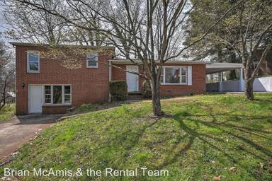 Main picture of 460 Ash St