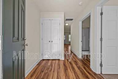 Main picture of 34 River Stancil Dr