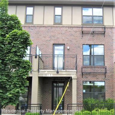 Main picture of 1420 NW 20th Ave