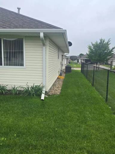 Main picture of 905 Larayne Ln