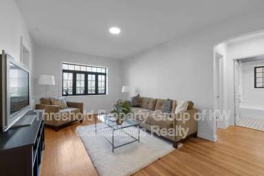 Main picture of The Grande Jatte