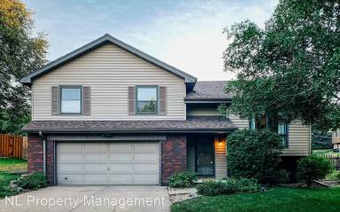 Main picture of 1855 N 153rd Plz