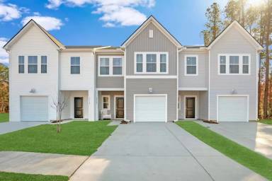 Main picture of 8763 Silver Perch Ln