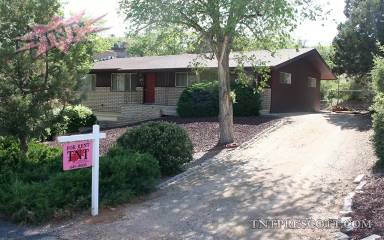Main picture of 2153 Richard St