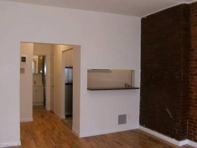 Main picture of 342 E 62nd St