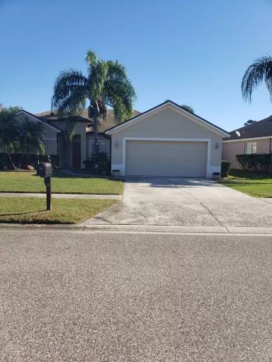Main picture of 2947 Oak Hammock Ct