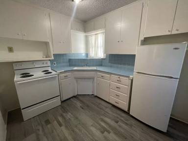 Main picture of 503 - 505 E Fairchild Dr Duplex