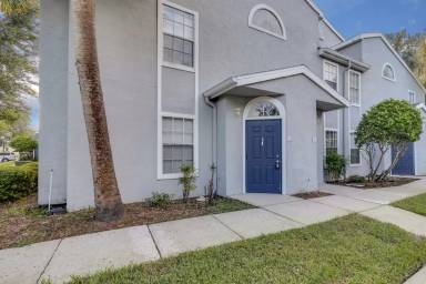Main picture of 1615 Columbia Arms Cir